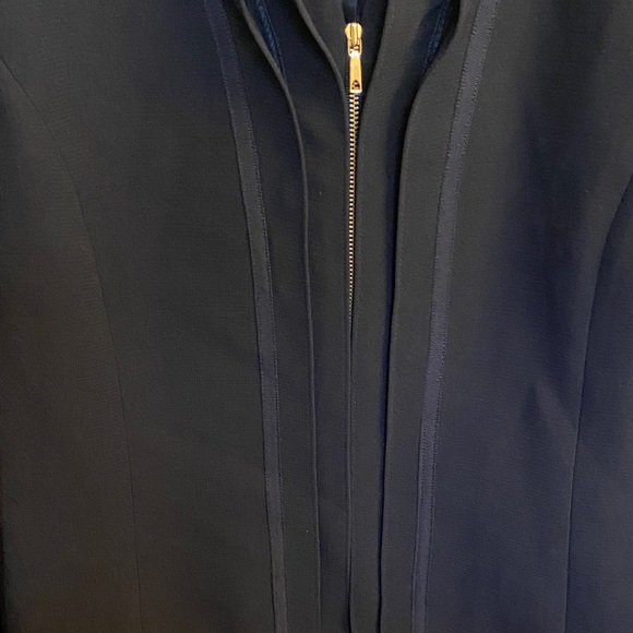 Elegant Black Women's Blazer - Picture 5 of 16